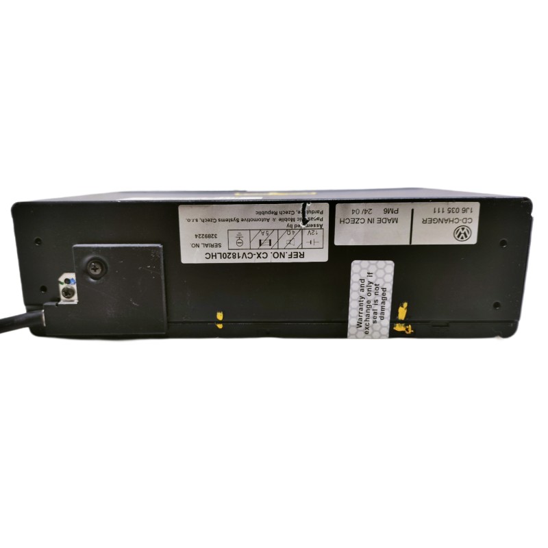 Recambio de sistema audio / radio cd para volkswagen touareg (7la) 2.5 tdi referencia OEM IAM 1J6035111  