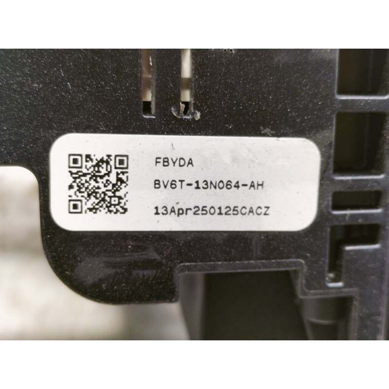 Recambio de mando multifuncion para ford c-max titanium referencia OEM IAM BV6T13N064AH AV6T13335AD AV6T17A553AD 
