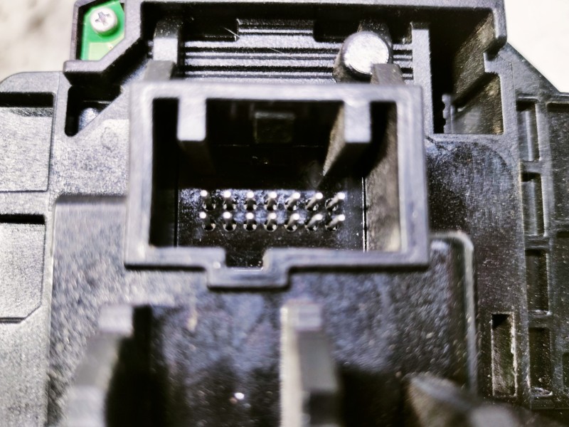 Recambio de mando multifuncion para ford c-max trend referencia OEM IAM 13N064 290122CACZ 17A553 240905 13335 200778 ZWAC30088C 