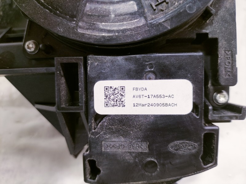 Recambio de mando multifuncion para ford c-max trend referencia OEM IAM 13N064 290122CACZ 17A553 240905 13335 200778 ZWAC30088C 