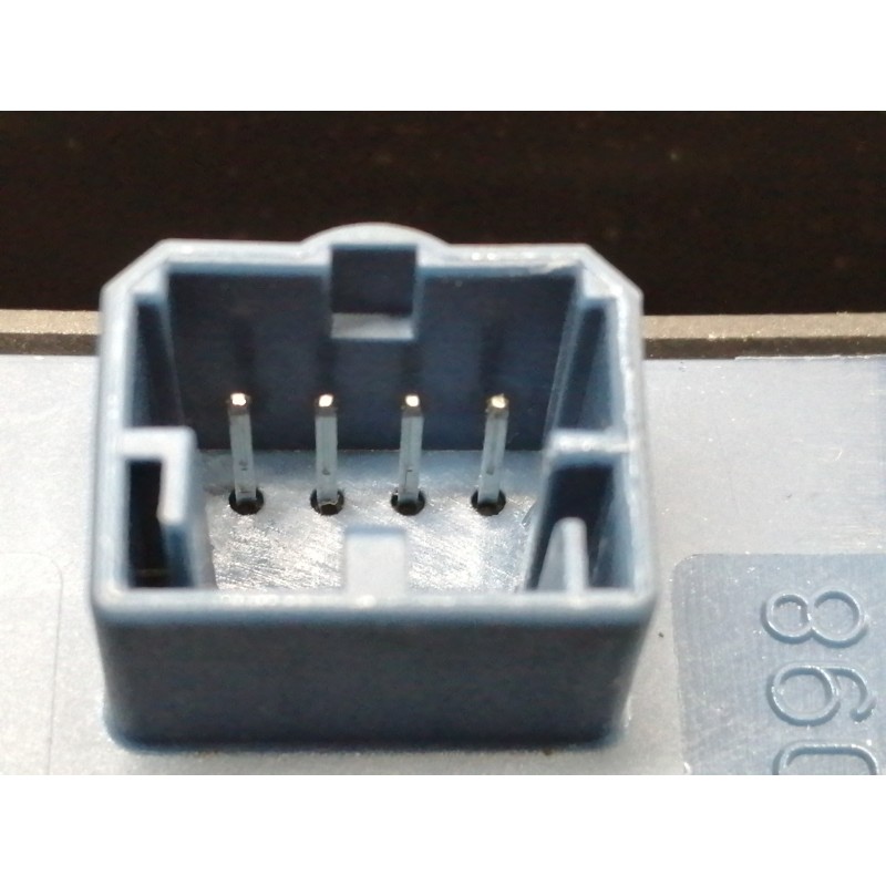 Recambio de mando elevalunas delantero derecho para fiat doblo cargo basis kasten referencia OEM IAM 735484916 7354986750E 