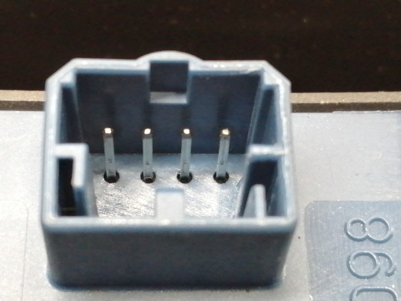 Recambio de mando elevalunas delantero derecho para fiat doblo cargo basis kasten referencia OEM IAM 735484916 7354986750E 