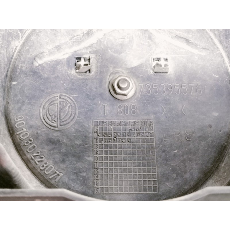 Recambio de rejilla delantera para fiat doblo (119) 1.3 16v multijet active com. (55kw) referencia OEM IAM 735395576 90103022307