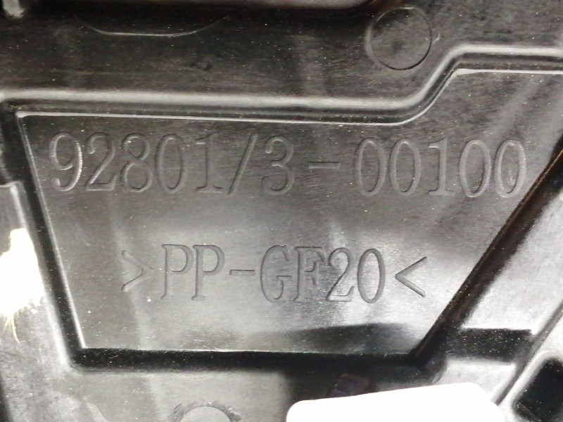 Recambio de elevalunas delantero derecho para kia sportage drive 2wd referencia OEM IAM 82480F1010 82460F1000 01100849413 928013