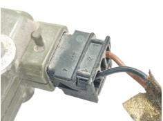 Recambio de cerradura puerta lateral derecha para opel movano (2004 =>) furgón corto techo elevado l1h2 3.3t referencia OEM IAM  2