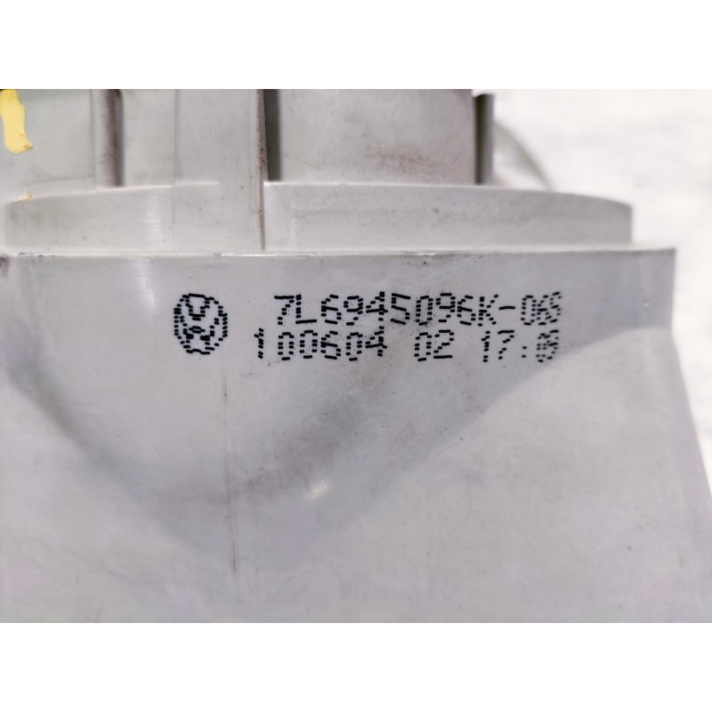 Recambio de piloto trasero derecho para volkswagen touareg (7la) 2.5 tdi referencia OEM IAM 7L6945096K  4 PINS