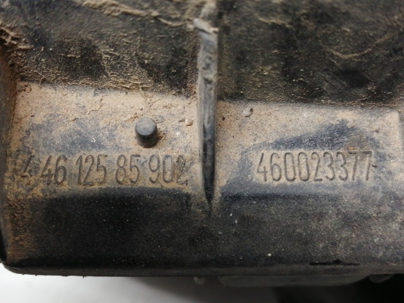 Recambio de filtro aire para opel combo (corsa c) familiar referencia OEM IAM 9129745 44612585902 460023377