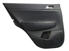 Recambio de guarnecido puerta trasera izquierda para kia sportage drive 2wd referencia OEM IAM 83370F1000 93580D9100 S5V5387 S68