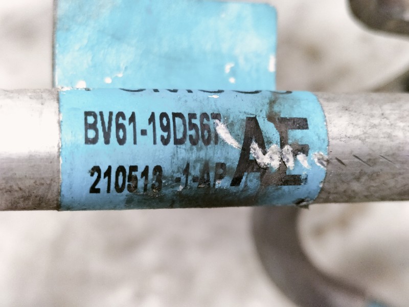 Recambio de tubos aire acondicionado para ford c-max titanium referencia OEM IAM BV6119D567 0374A 