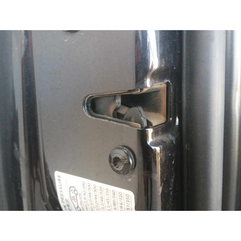 Recambio de puerta delantera izquierda para volkswagen touareg (7la) 2.5 tdi referencia OEM IAM COMPLETA  