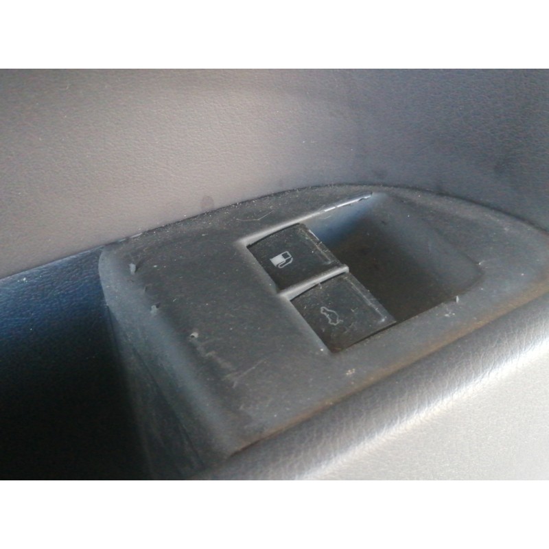 Recambio de puerta delantera izquierda para volkswagen touareg (7la) 2.5 tdi referencia OEM IAM COMPLETA  