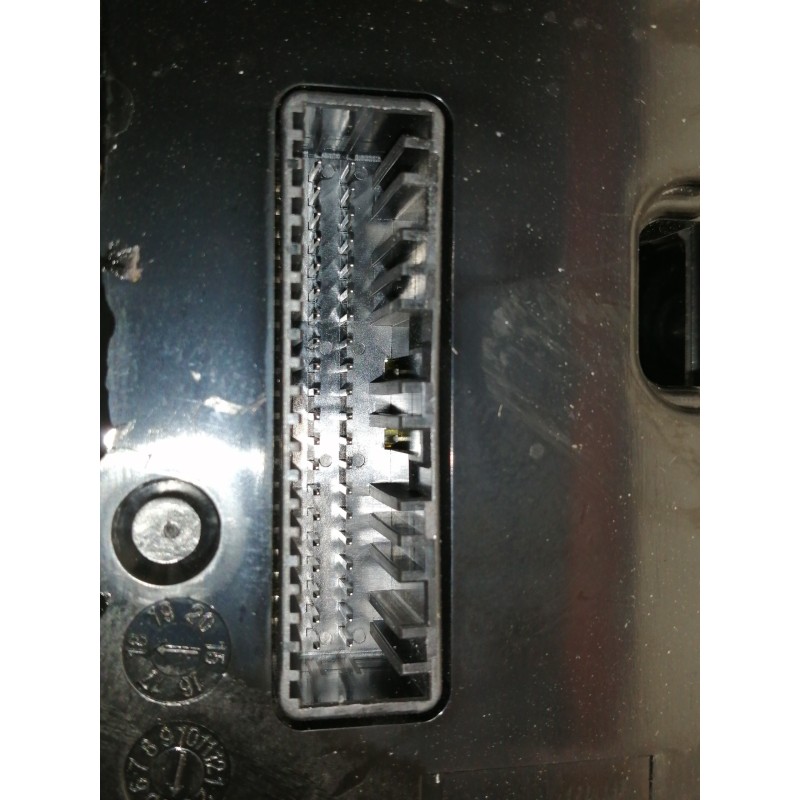 Recambio de mando calefaccion / aire acondicionado para kia sportage drive 2wd referencia OEM IAM 97250F1401AK5 97250F1XXX L40AN