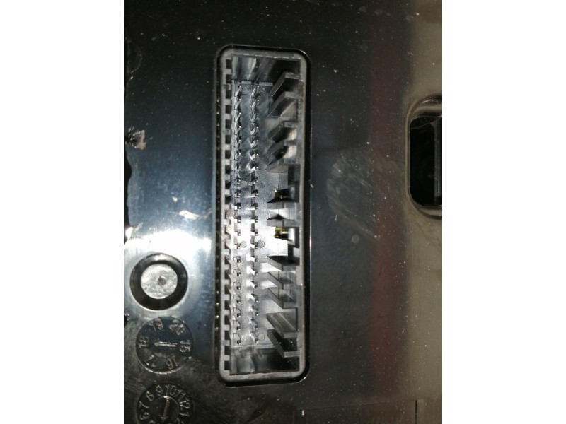 Recambio de mando calefaccion / aire acondicionado para kia sportage drive 2wd referencia OEM IAM 97250F1401AK5 97250F1XXX L40AN