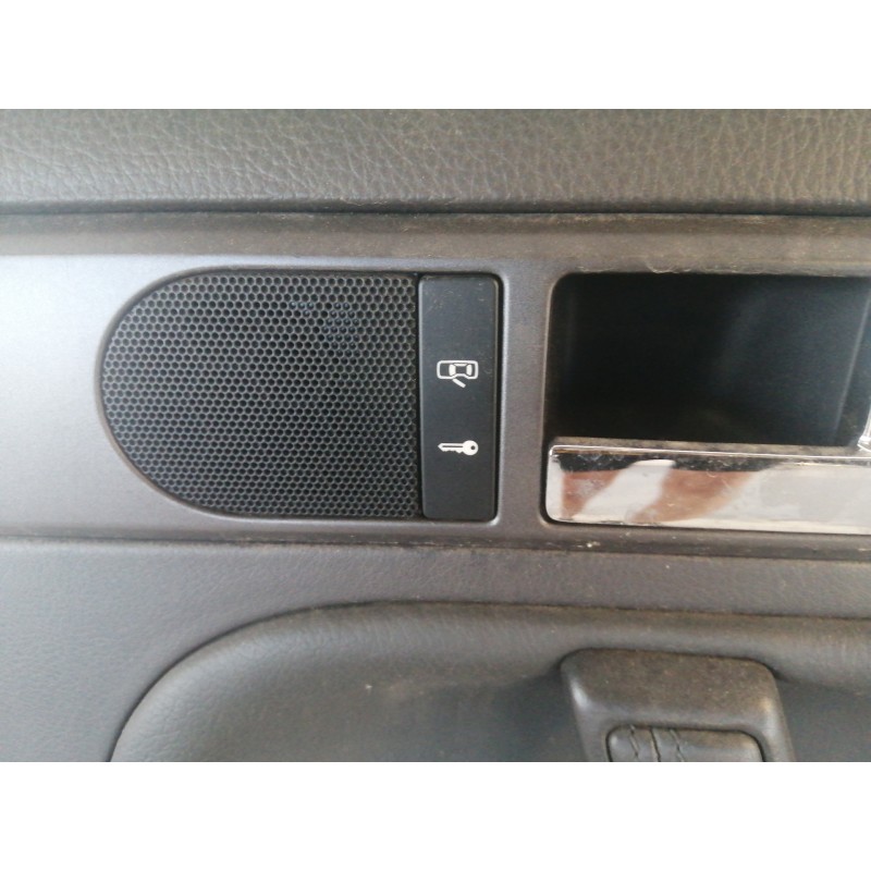 Recambio de puerta trasera derecha para volkswagen touareg (7la) 2.5 tdi referencia OEM IAM COMPLETA  