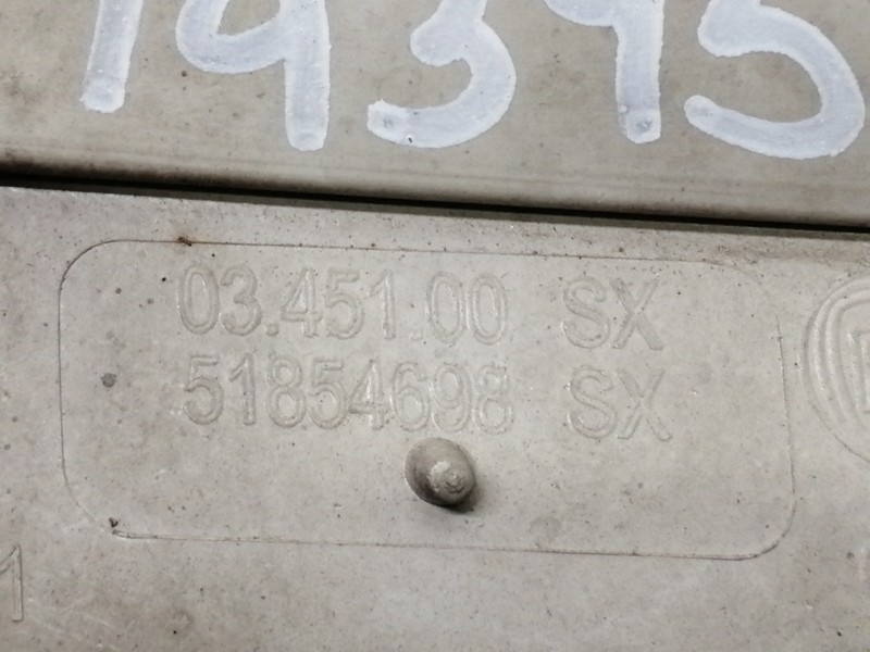 Recambio de piloto trasero izquierdo paragolpes para fiat punto (199) easy referencia OEM IAM 51854698SX 0345100SX 