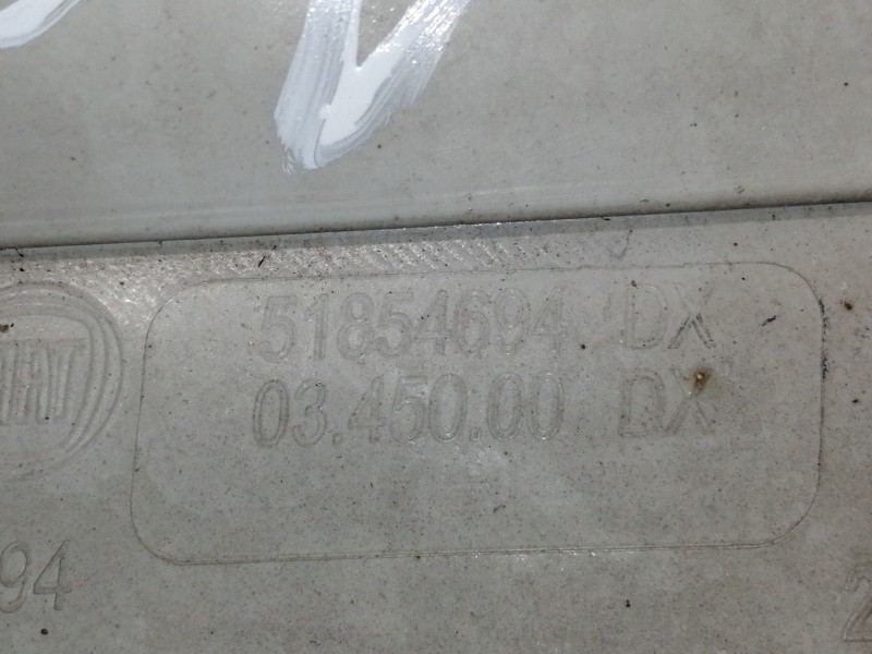 Recambio de piloto trasero derecho paragolpes para fiat punto (199) easy referencia OEM IAM 51854694DX 0345000DX 