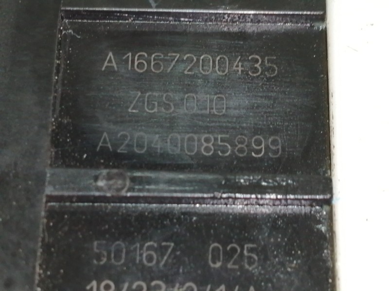 Recambio de cerradura puerta delantera derecha para mercedes-benz clase gla (w156) gla 180 (156.942) referencia OEM IAM A1667200