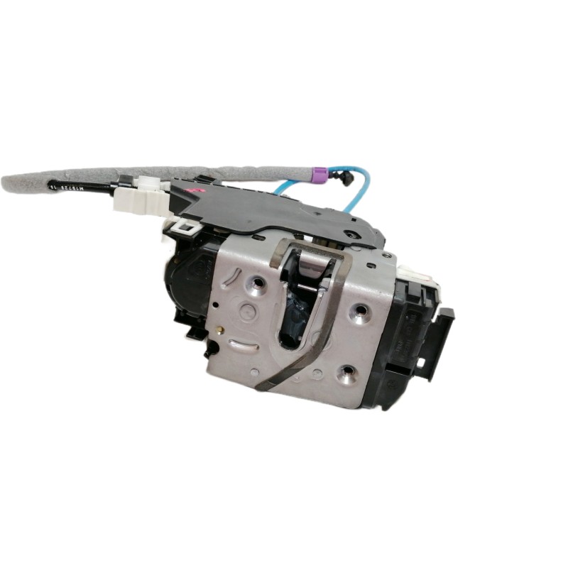 Recambio de cerradura puerta delantera derecha para mercedes-benz clase gla (w156) gla 180 (156.942) referencia OEM IAM A1667200