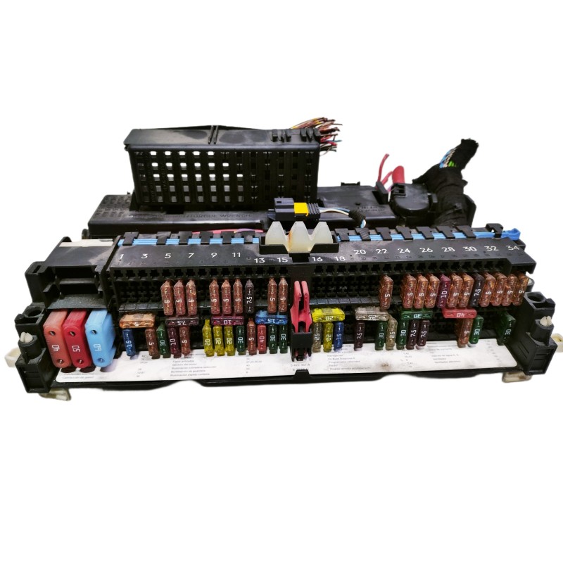 Recambio de caja reles / fusibles para bmw x3 (e83) 3.0 turbodiesel cat referencia OEM IAM 8364542 61356902269 