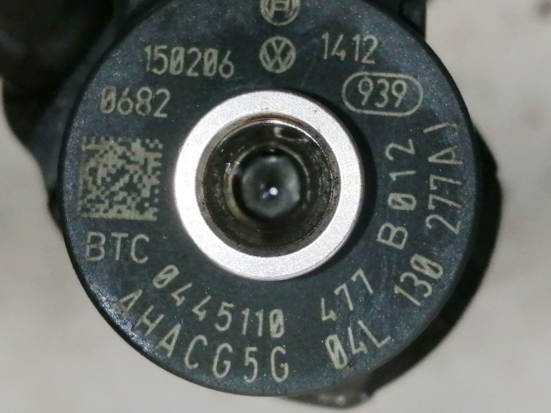 Recambio de inyector para seat leon st (5f8) reference referencia OEM IAM 04L130277AJ 0445110477 
