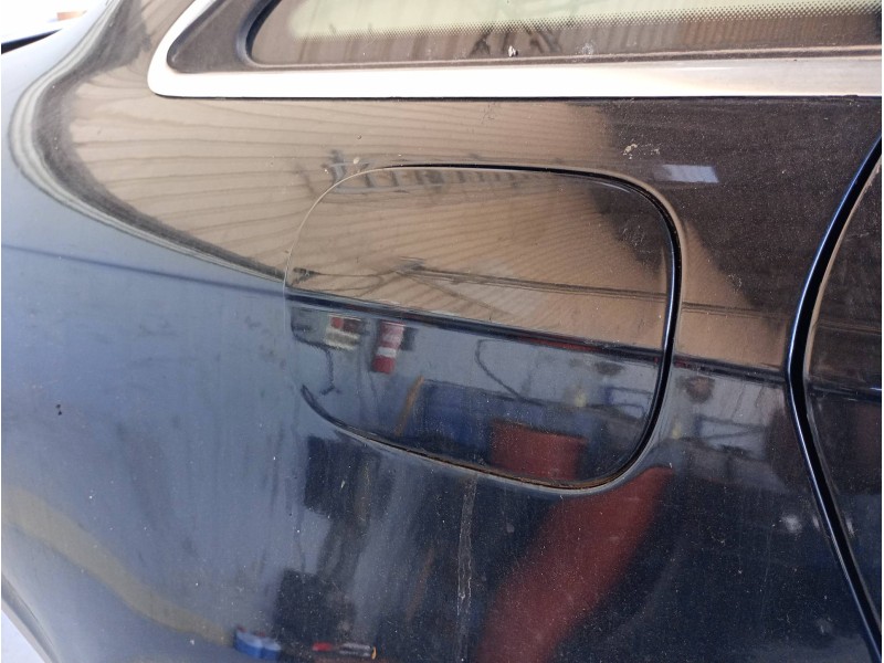 Recambio de tapa exterior combustible para audi a6 berlina (4f2) 2.0 tdi referencia OEM IAM   