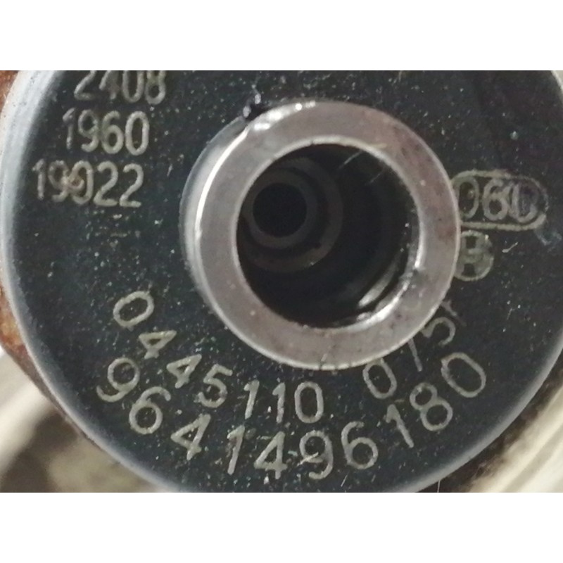 Recambio de inyector para peugeot 206 berlina xr referencia OEM IAM 9641496180 0445110075 