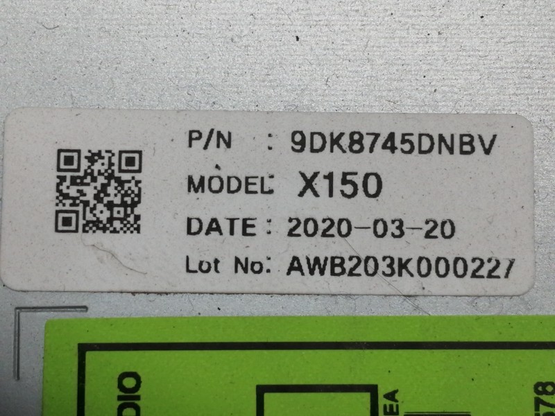 Recambio de pantalla multifuncion para ssangyong tivoli limited 4x2 referencia OEM IAM 8914035210 9DK8745DNBV / X150 AWB203K0002
