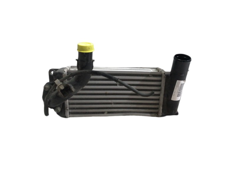 Recambio de intercooler para toyota auris luna referencia OEM IAM   
