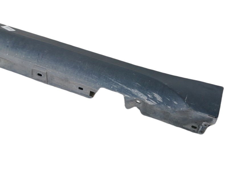 Recambio de faldon lateral para bmw x1 (e84) xdrive 18d referencia OEM IAM   IZQUIERDO