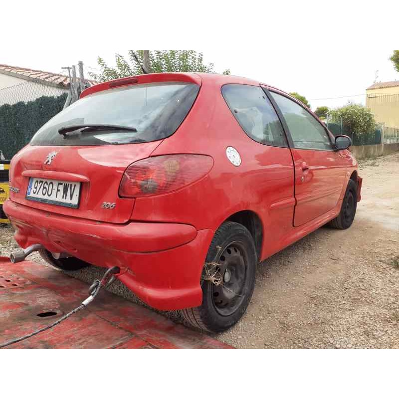 PEUGEOT 206 BERLINA
