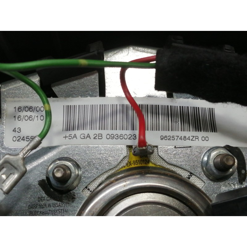 Recambio de airbag delantero izquierdo para peugeot 206 berlina xs referencia OEM IAM 96257484ZR  