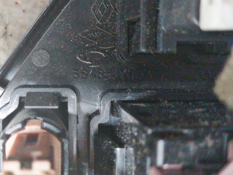 Recambio de warning para renault koleos 2.0 dci diesel fap referencia OEM IAM 68485JY00A  