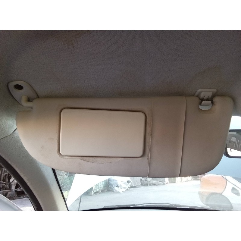 Recambio de parasol izquierdo para peugeot 206 berlina 1.4 hdi referencia OEM IAM   