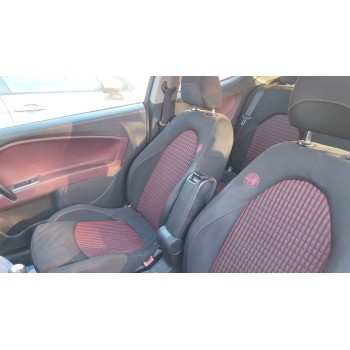 ASIENTO DELANTERO DERECHO 