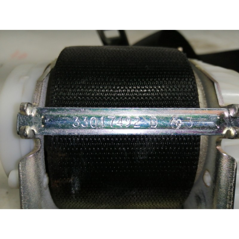 Recambio de cinturon seguridad delantero derecho para bmw serie 1 berlina (e81/e87) 118d referencia OEM IAM 340032683 200807 233
