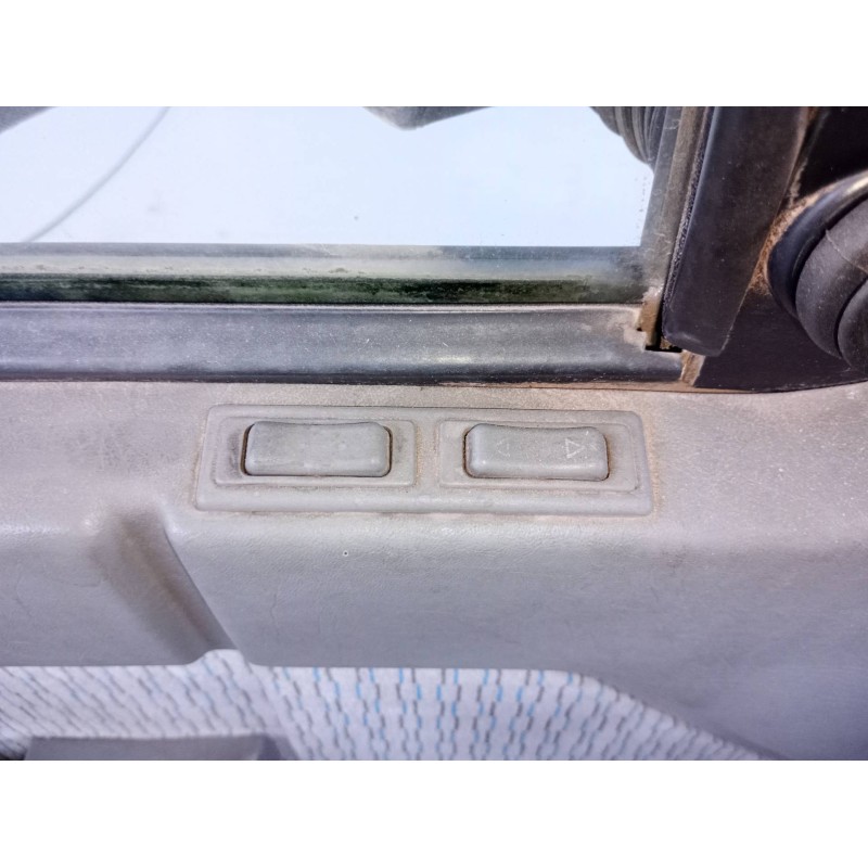 Recambio de mando elevalunas delantero izquierdo para seat malaga glx referencia OEM IAM   