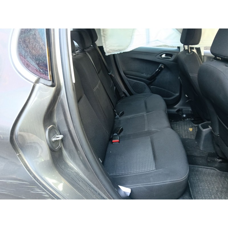 Recambio de asientos traseros para peugeot 208 i (ca_, cc_) 1.2 thp 110 referencia OEM IAM   