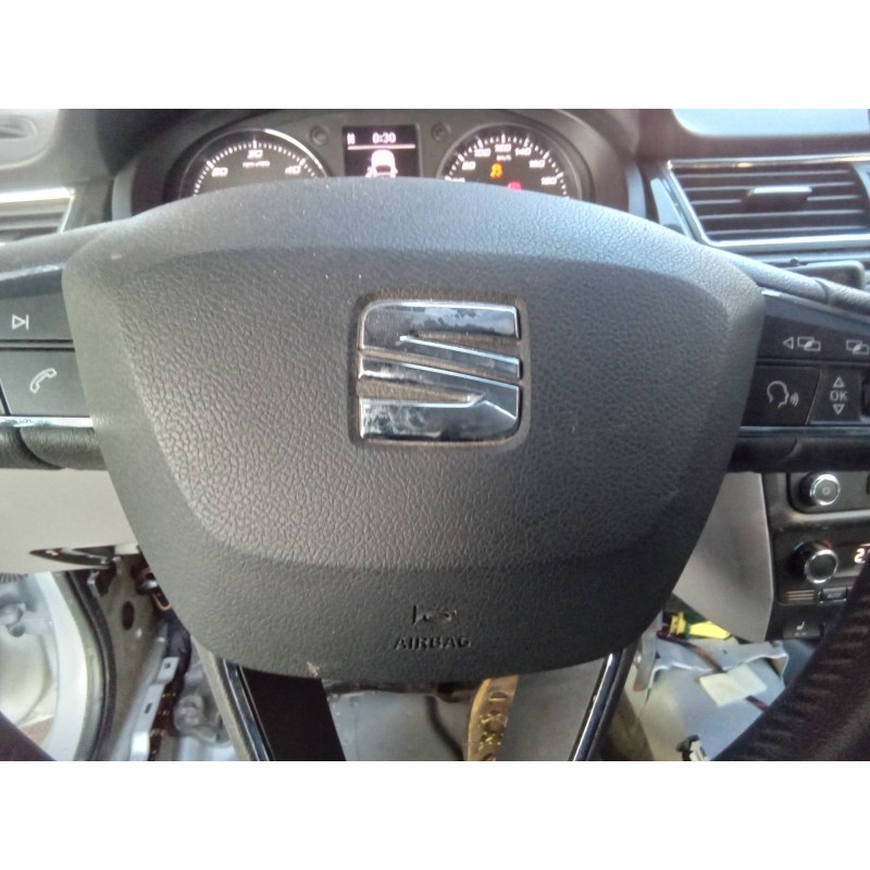 Recambio de airbag delantero izquierdo para seat toledo (kg3) style referencia OEM IAM 5F0880201H 5F0880201 