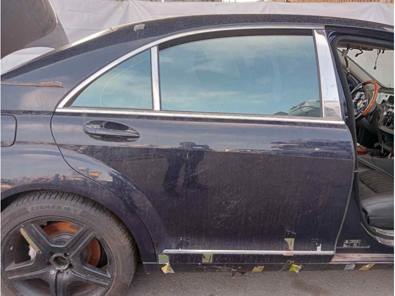 Recambio de puerta trasera derecha para mercedes-benz clase s (w221) berlina 600 (221.176) referencia OEM IAM   CON MOTOR PERSIA