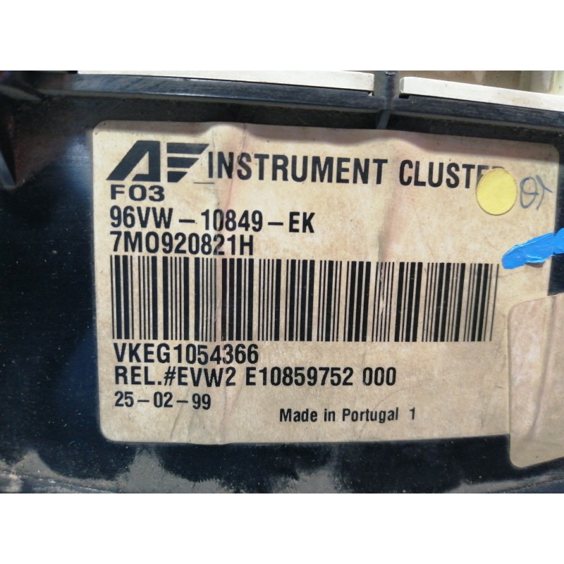 Recambio de cuadro instrumentos para seat alhambra (7v8) se referencia OEM IAM 7M0920821H  