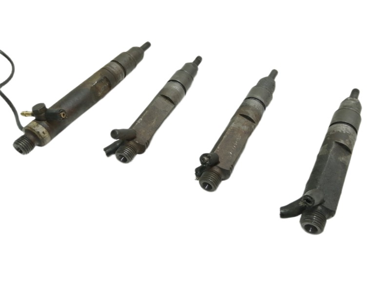 Recambio de inyector para seat alhambra (7v8) se referencia OEM IAM 028130201G  