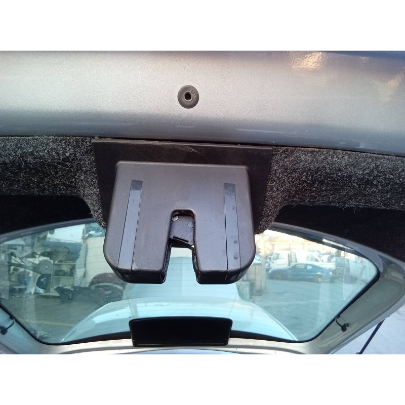 Recambio de cerradura maletero / porton para seat toledo (kg3) style referencia OEM IAM 5E0827505 151511 