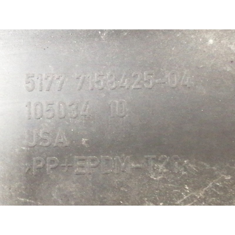 Recambio de aletin trasero izquierdo para bmw x5 (e70) xdrive30d referencia OEM IAM 5177715842504 10503410 