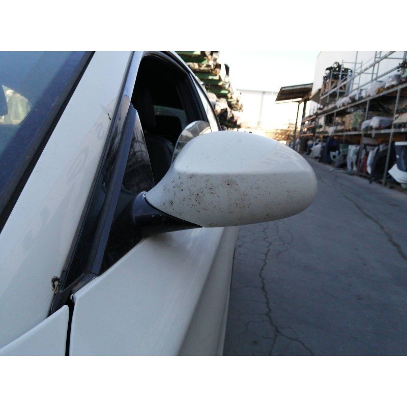 Recambio de retrovisor izquierdo para bmw serie 1 berlina (e81/e87) 118d referencia OEM IAM F0133101 F0133101 C013105 ELECTRICO 