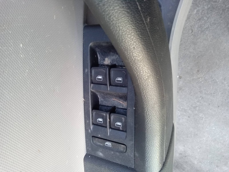 Recambio de mando elevalunas delantero izquierdo para seat toledo (kg3) style referencia OEM IAM 6JB959857 1009335701S 