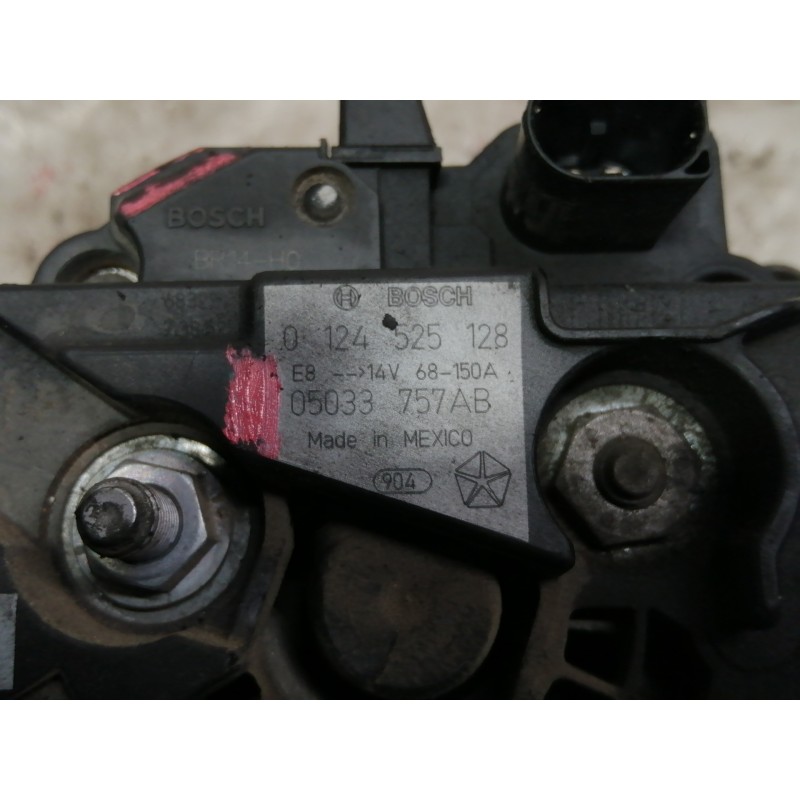 Recambio de alternador para dodge caliber s referencia OEM IAM 0124525128 05033757AB 