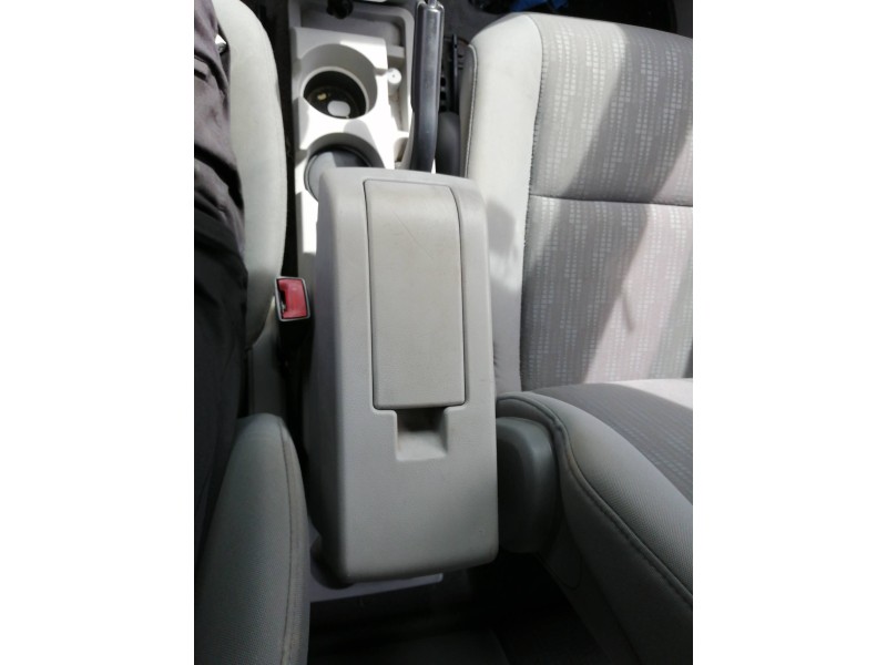 Recambio de apoyabrazos central para dodge caliber s referencia OEM IAM 1BM461DAAB 3C380603NAB 7D537325 B1BM461DAAB3766 