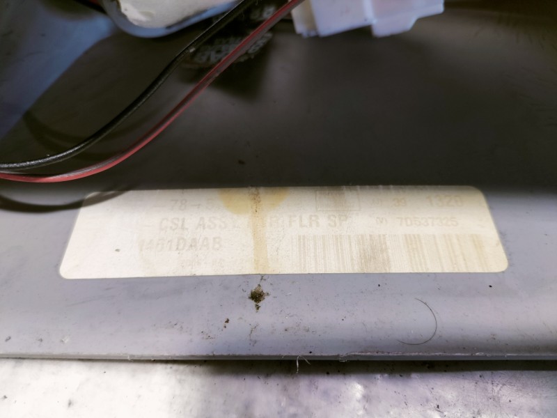 Recambio de apoyabrazos central para dodge caliber s referencia OEM IAM 1BM461DAAB 3C380603NAB 7D537325 B1BM461DAAB3766 