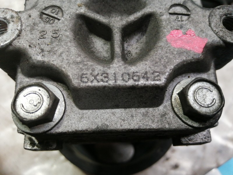 Recambio de bomba direccion para dodge caliber s referencia OEM IAM 6X310642  
