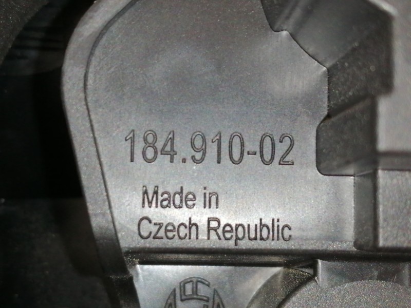 Recambio de piloto trasero derecho interior para seat toledo (kg3) style referencia OEM IAM 18491002  